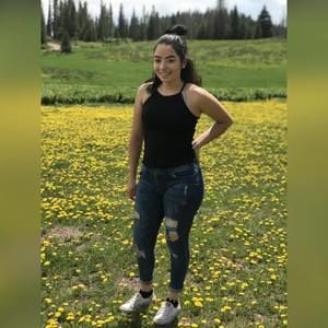 Meet your Posher, Isabella